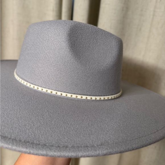 WIDE BRIMMED FELT HAT - Kentucky derby hat - Picture 7 of 11